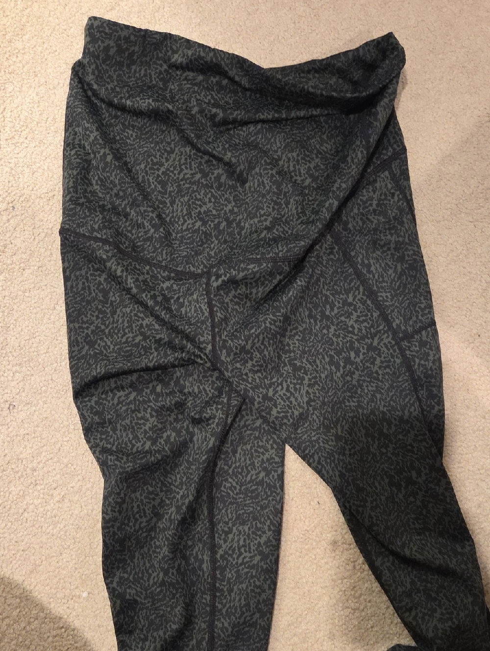 Senita Maternity Athletics Black /Evergreen Leggings